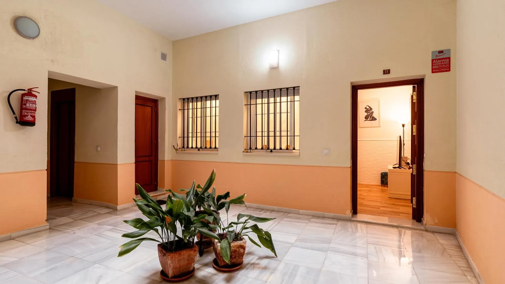 Apartment St Apartamento En El Corazon De La Alfalfa Seville